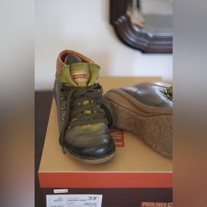 Pikolinos Cuero Leather Booties